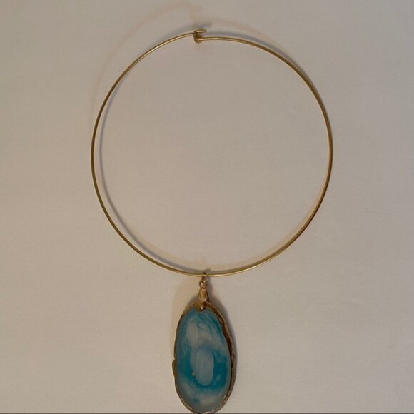 NECKLACE CHOKER GOLD TONE 15” WIRE BLUE PENDANT GEODE LOOK - Picture 3 of 6